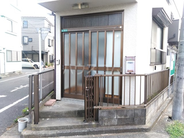 20/28 エントランス