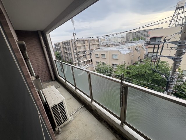 21/30 バルコニー