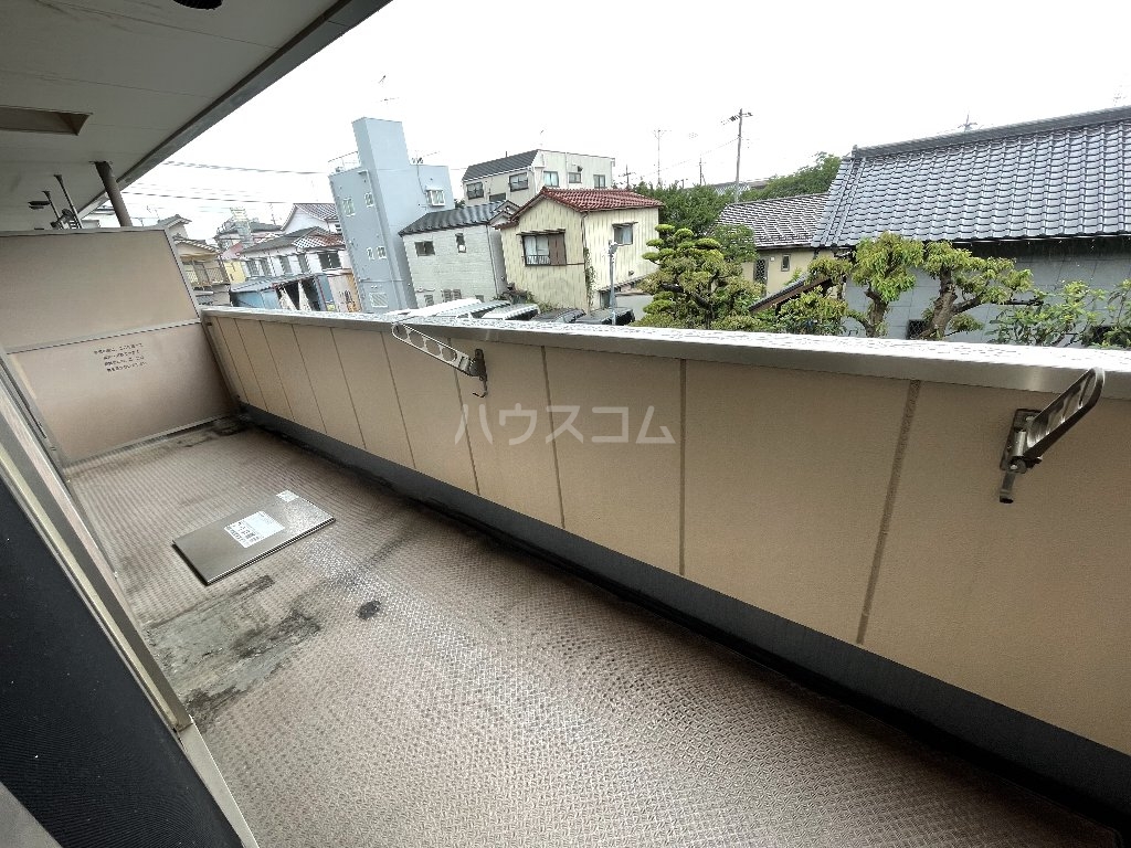 6/25 バルコニー