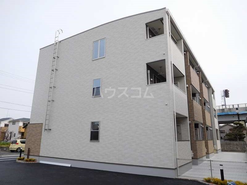 22/30 駐車場