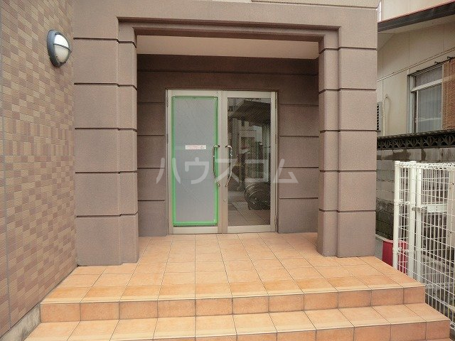 2/8 エントランス