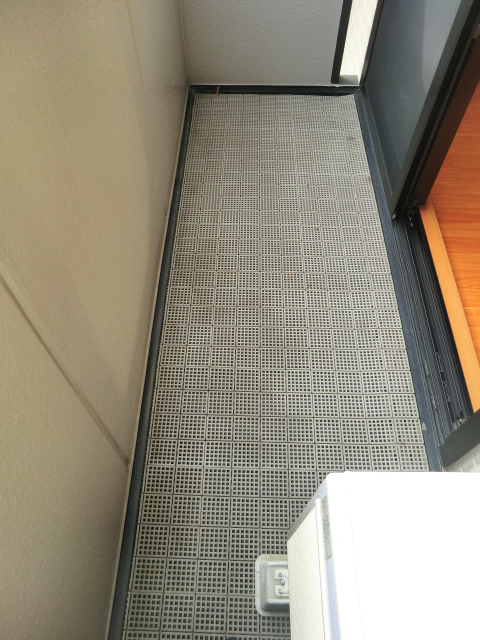 17/30 バルコニー