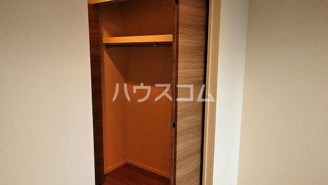 22/26 エントランス