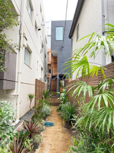 29/30 エントランス