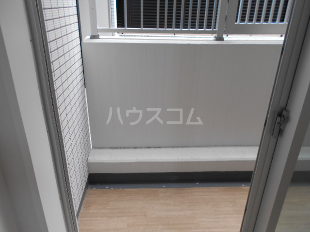 21/30 バルコニー