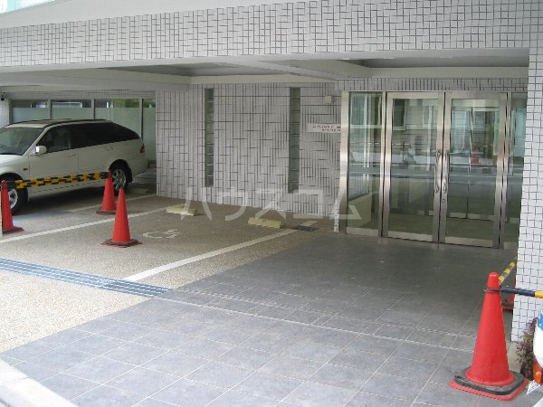 15/25 エントランス