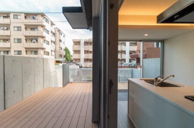 20/23 バルコニー