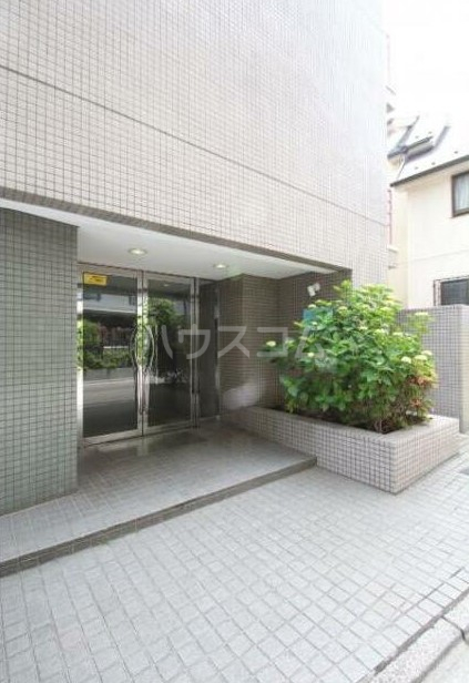 17/24 エントランス