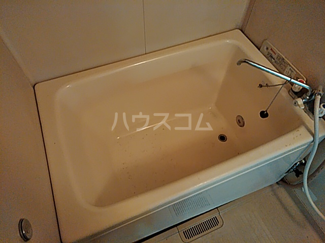 14/30 浴室