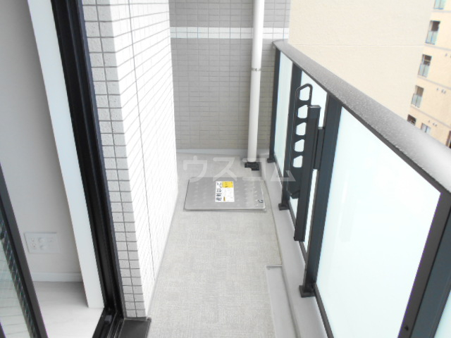 19/30 バルコニー