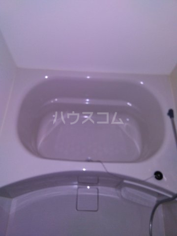 13/30 浴室