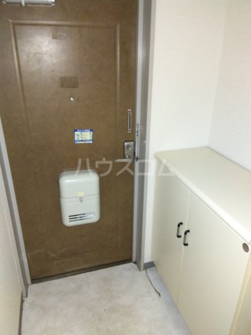 13/30 玄関