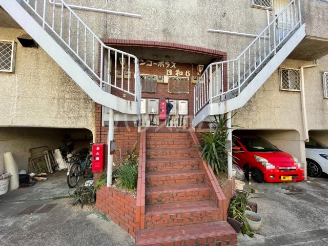 2/10 エントランス