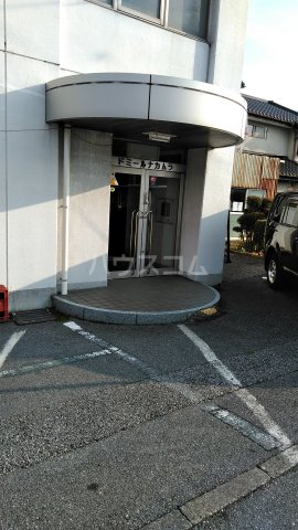 22/30 エントランス