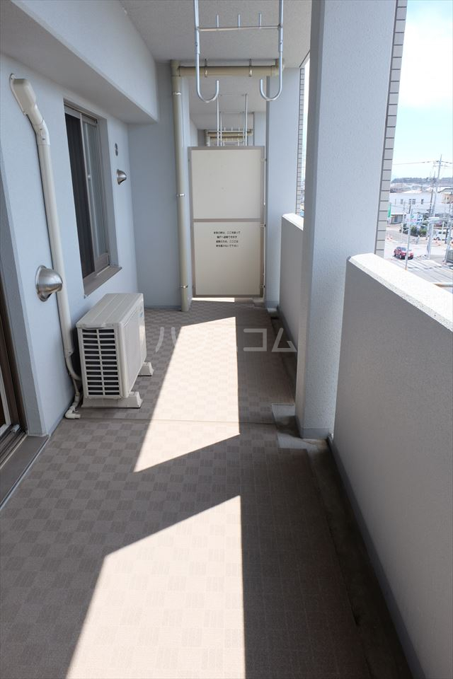 17/28 バルコニー