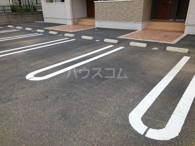 14/20 駐車場