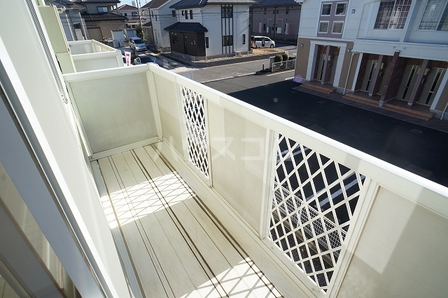 19/28 バルコニー