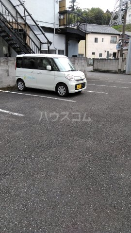 19/27 駐車場