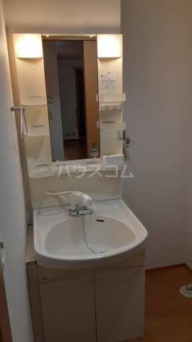 17/28 洗面
