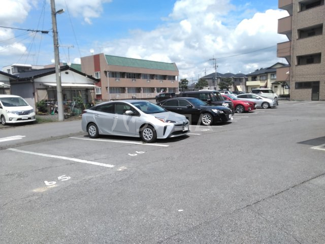 21/30 駐車場