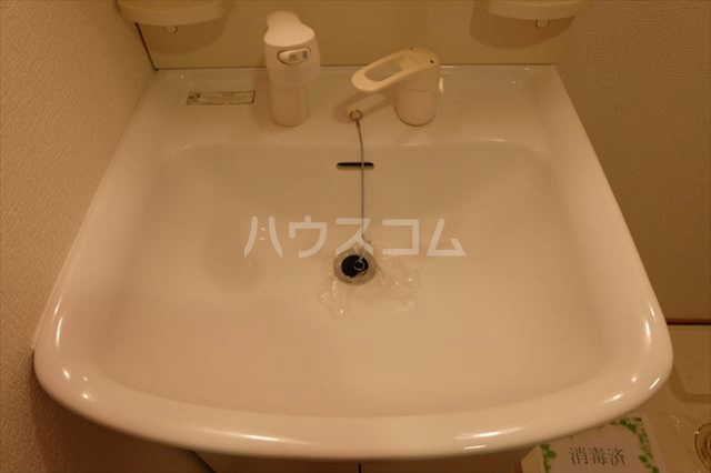 13/30 洗面