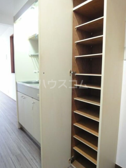 2/5 エントランス