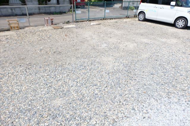 2/8 駐車場
