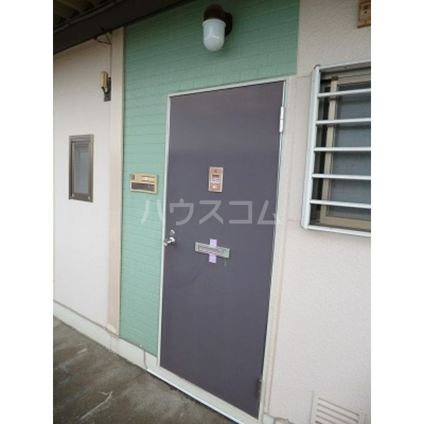 13/15 エントランス