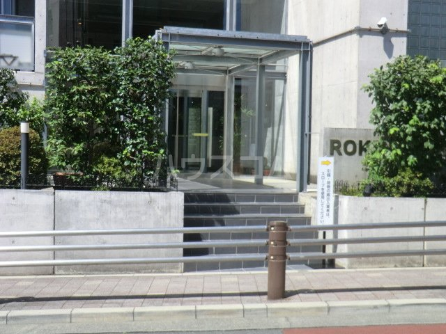 3/5 エントランス