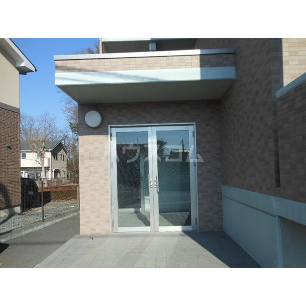 19/29 エントランス