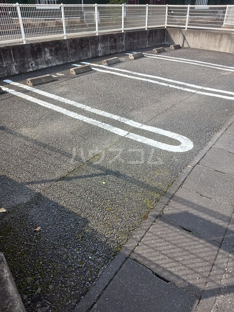 15/21 駐車場