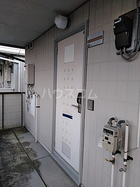 2/10 エントランス