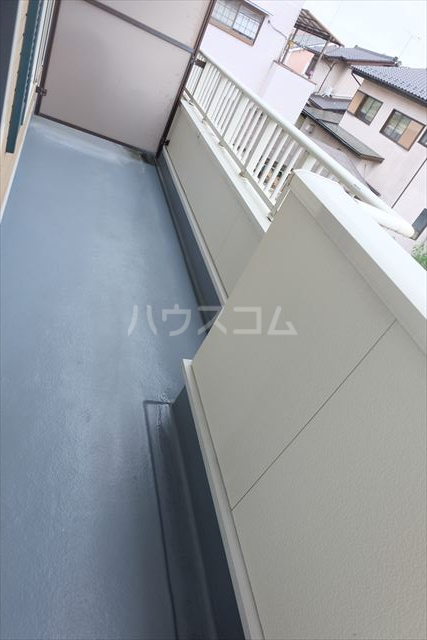 17/28 バルコニー