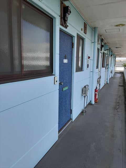 19/20 エントランス