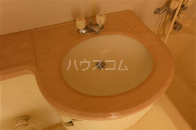 13/28 洗面