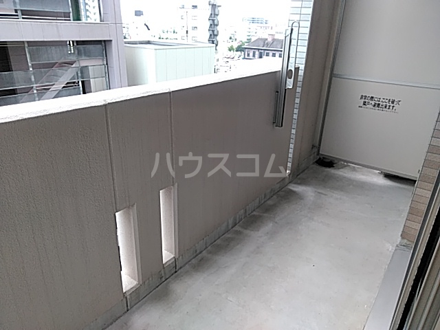 19/30 バルコニー