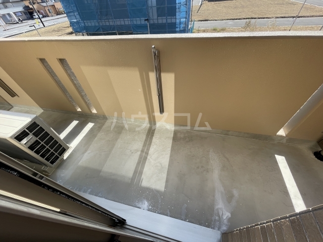 14/30 バルコニー