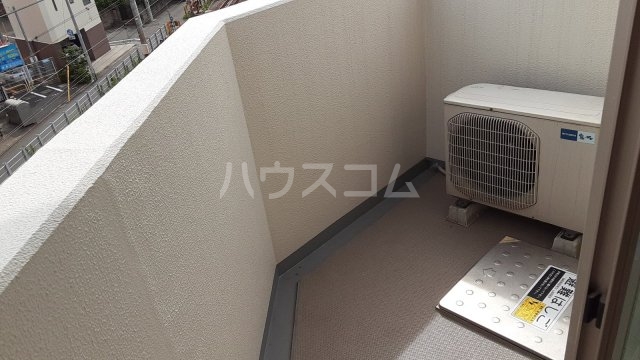 23/30 バルコニー