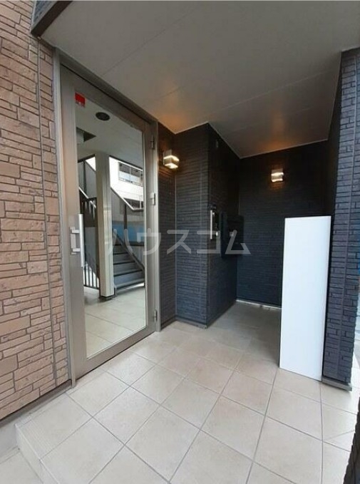 2/8 エントランス