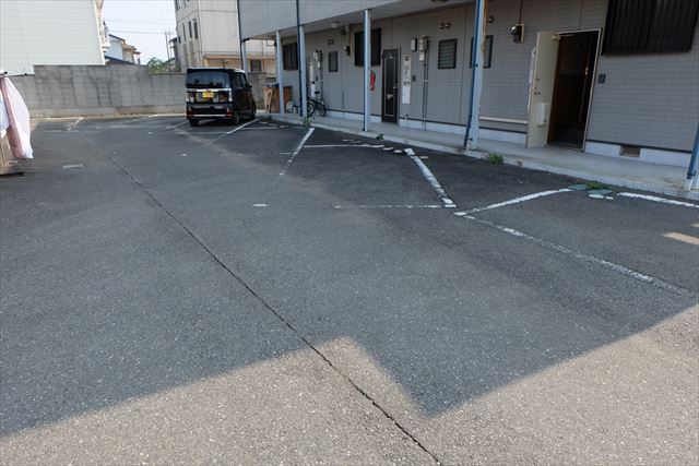 4/12 駐車場
