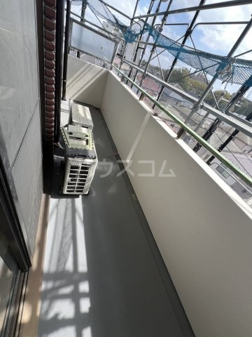 20/30 バルコニー