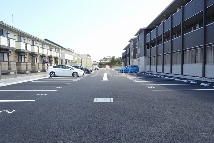 17/19 駐車場