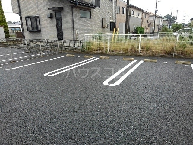 2/8 駐車場