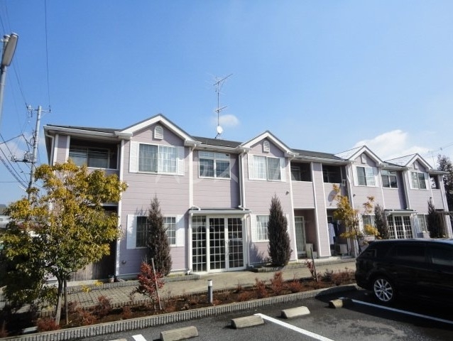 23/28 駐車場