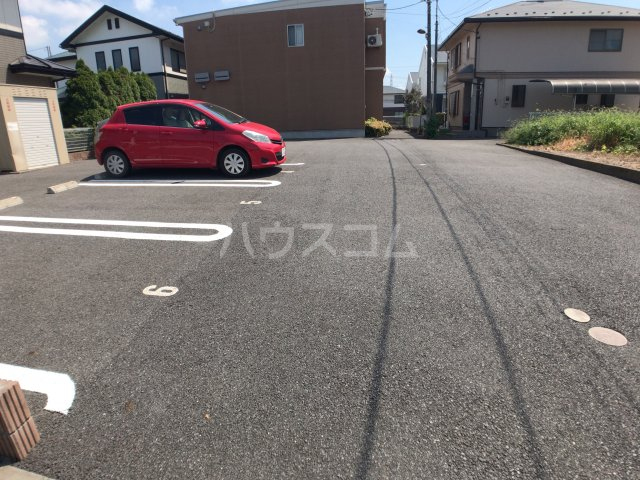 25/29 駐車場