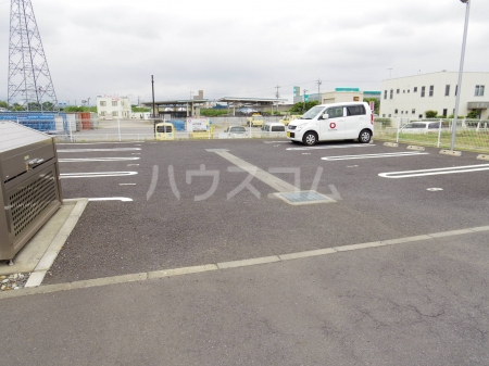 17/21 駐車場