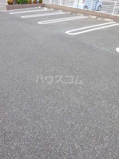 14/20 駐車場