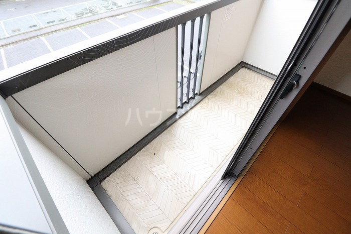 17/28 バルコニー