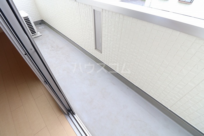 13/22 バルコニー