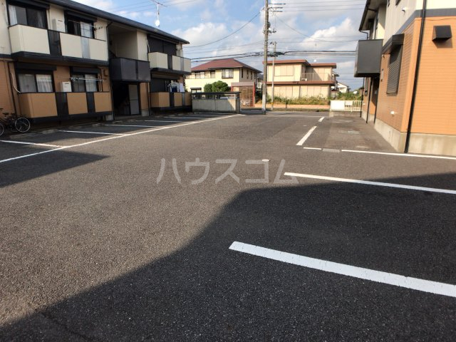 3/4 駐車場
